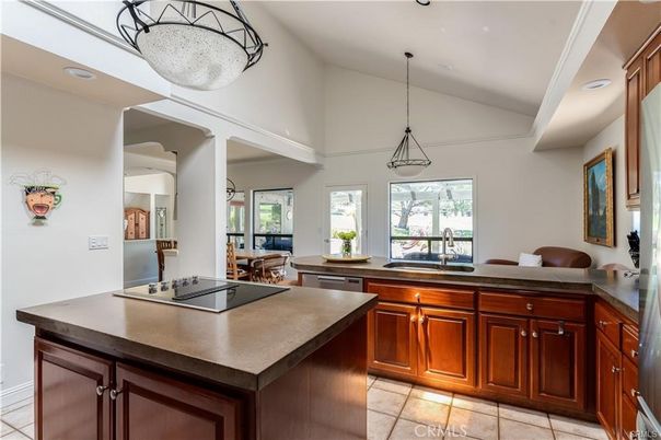 Dining room, Interior, Kitchen, Pendant Lights
