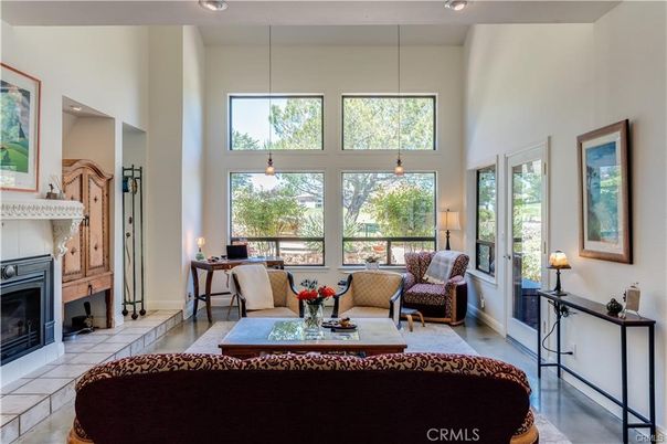 Fireplace, Interior, Living room, Pendant Lights, Recessed Lighting