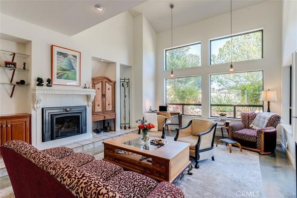 Fireplace, Interior, Living room, Pendant Lights, Recessed Lighting