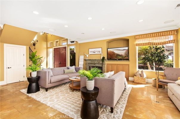 Fireplace, Interior, Living room, Recessed Lighting