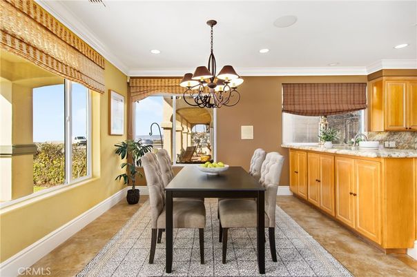 Chandelier, Dining room, Interior, Recessed Lighting