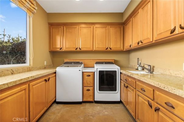 Interior, Recessed Lighting, Washer