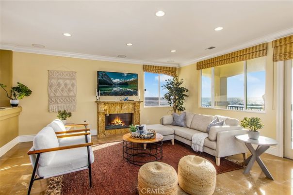Fireplace, Interior, Living room, Recessed Lighting