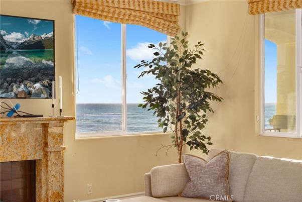 Fireplace, Interior, Water