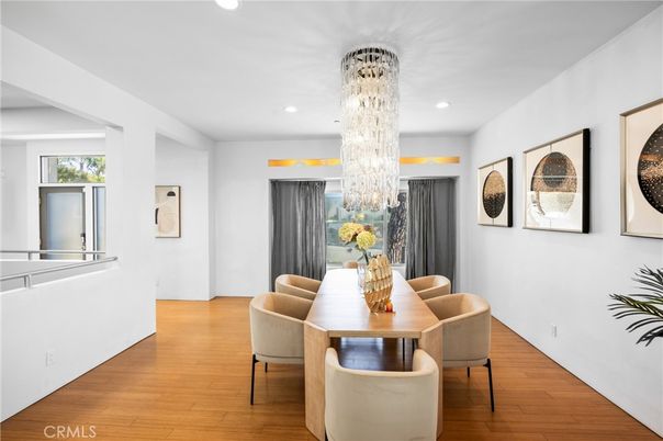 Chandelier, Dining room, Interior, Recessed Lighting, Wood Texture Flooring