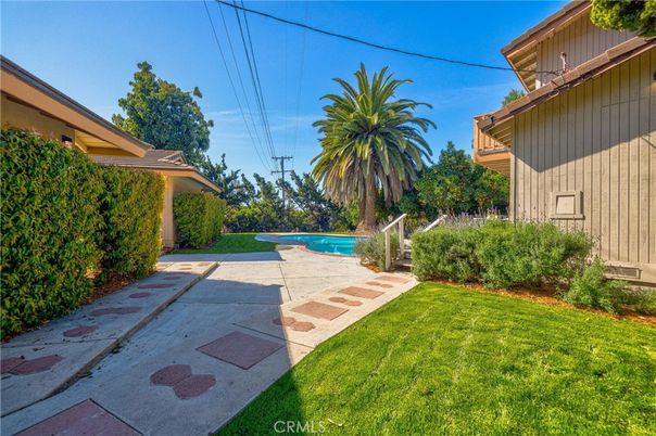 Backyard, Exterior, Pool