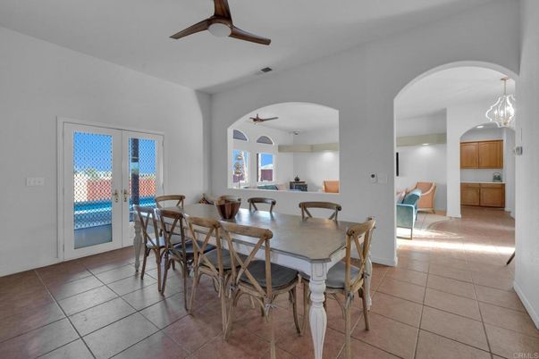 Dining room, Interior, Pendant Lights