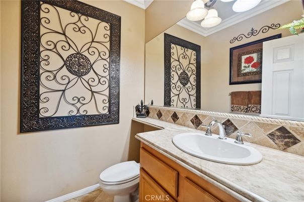 Bathroom, Interior, Tile Countertops