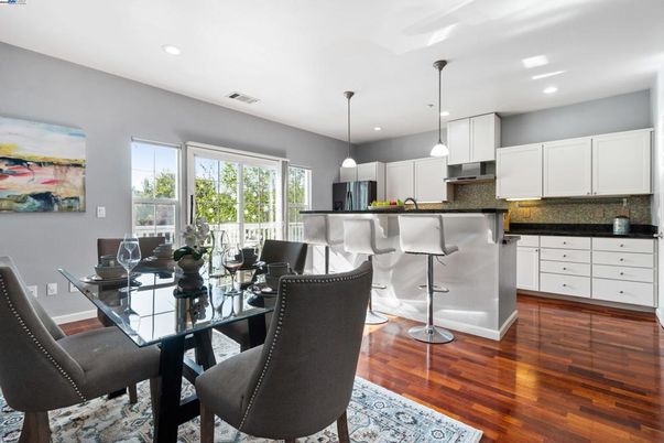 Dining room, Interior, Kitchen, Pendant Lights, Recessed Lighting, Wood Texture Flooring