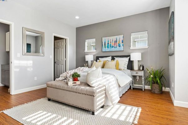 Bedroom, Interior, Recessed Lighting, Wood Texture Flooring