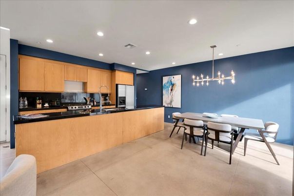 Dining room, Interior, Kitchen, Pendant Lights, Recessed Lighting, Stainless Steel Appliances