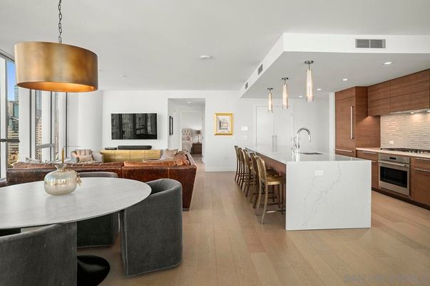 Interior, Kitchen, Living room, Pendant Lights, Recessed Lighting, Stainless Steel Appliances, Wood Texture Flooring