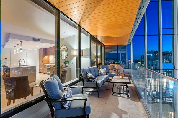 Interior, Kitchen, Pendant Lights, Recessed Lighting, Wooden Ceilings