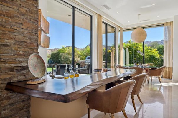 Dining room, Interior, Pendant Lights, Recessed Lighting