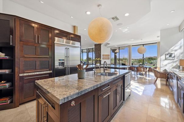 Dining room, Interior, Kitchen, Pendant Lights, Recessed Lighting, Stainless Steel Appliances