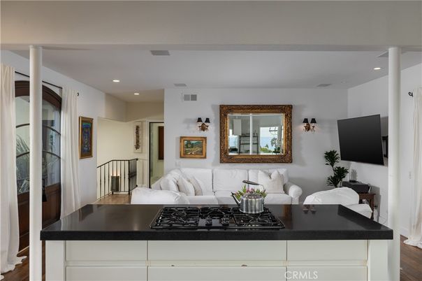Interior, Kitchen, Living room, Recessed Lighting, Wood Texture Flooring