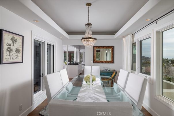 Chandelier, Dining room, Interior, Recessed Lighting, Wood Texture Flooring