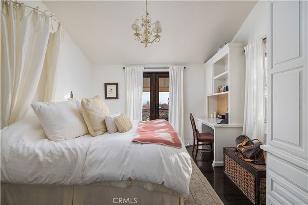 Bedroom, Chandelier, Interior, Wood Texture Flooring