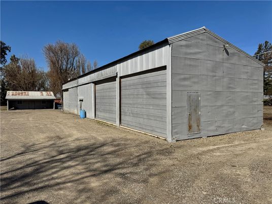 Detached Garage, Exterior