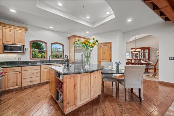 Chandelier, Dining room, Interior, Kitchen, Recessed Lighting, Wood Texture Flooring