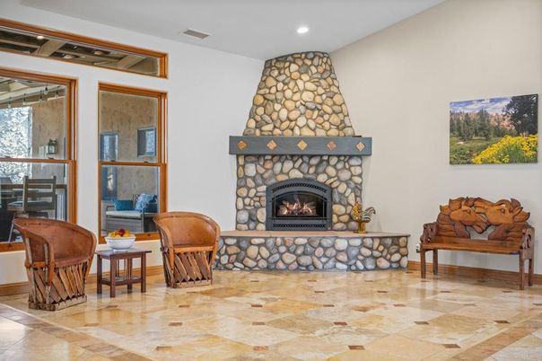 Fireplace, Interior, Recessed Lighting