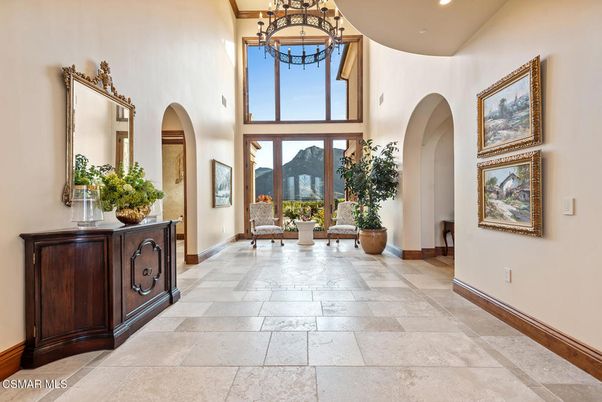 Chandelier, Interior, Recessed Lighting