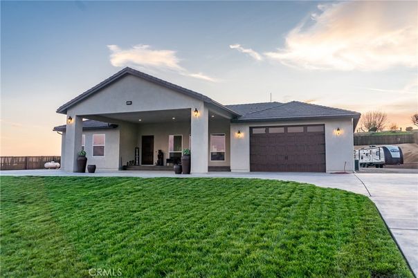 Attached, Backyard, Exterior, Facade, Ranch