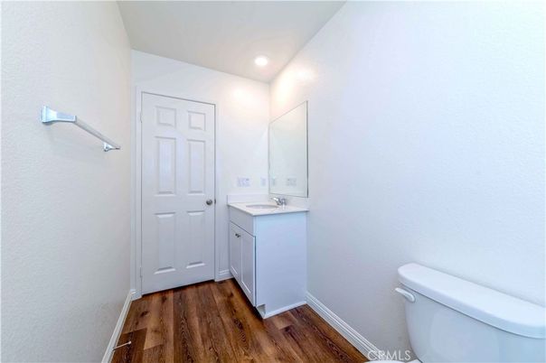 Bathroom, Interior, Recessed Lighting, Wood Texture Flooring