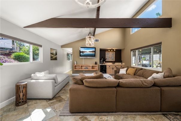 Interior, Living room, Pendant Lights, Wooden Beams