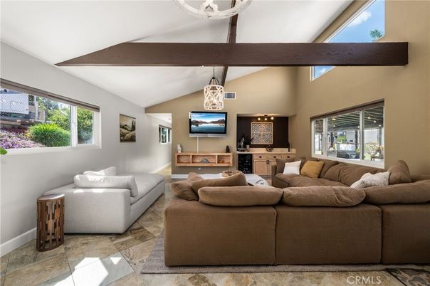 Interior, Living room, Pendant Lights, Wooden Beams