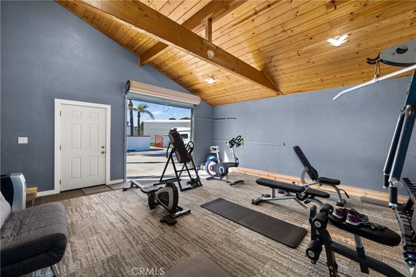 Fitness Equipment, Interior, Wooden Beams, Wooden Ceilings