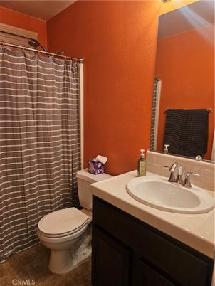 Bathroom, Interior, Tile Countertops