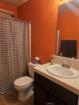 Bathroom, Interior, Tile Countertops