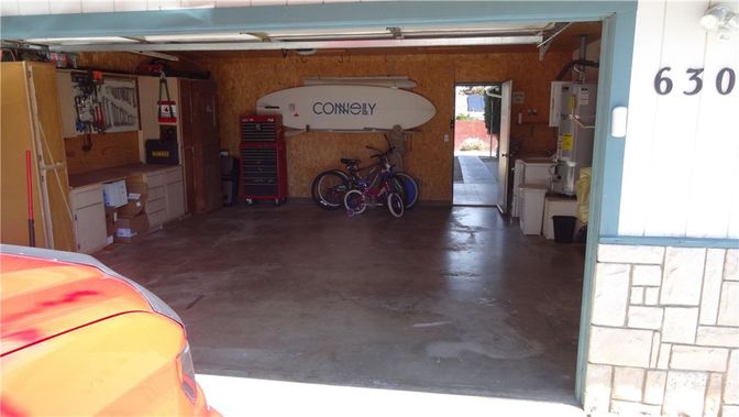 Garage, Interior