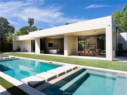 Backyard, Exterior, Pool