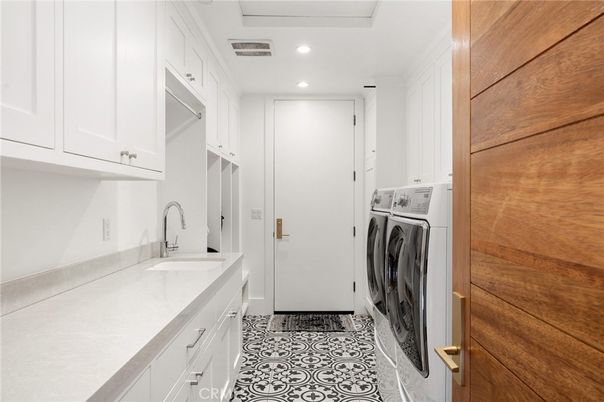 Interior, Recessed Lighting, Washer