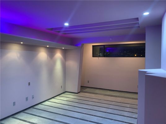 Interior, Recessed Lighting
