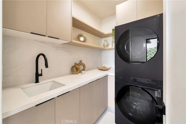 Interior, Marble Walls, Utility Closets, Washer