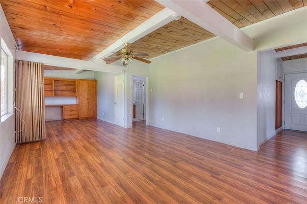 Empty room, Interior, Wooden Ceilings, Wood Texture Flooring
