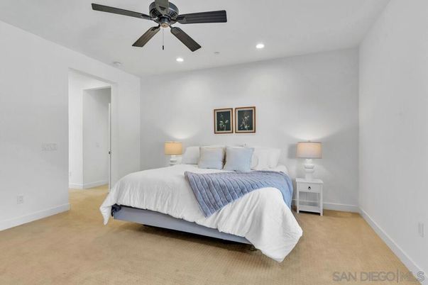 Bedroom, Interior, Recessed Lighting