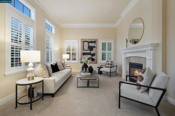 Fireplace, Interior, Living room