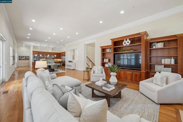 Dining room, Interior, Kitchen, Living room, Pendant Lights, Recessed Lighting, Wood Texture Flooring