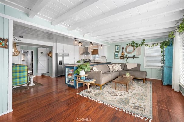 Interior, Kitchen, Living room, Stainless Steel Appliances, Wood Texture Flooring