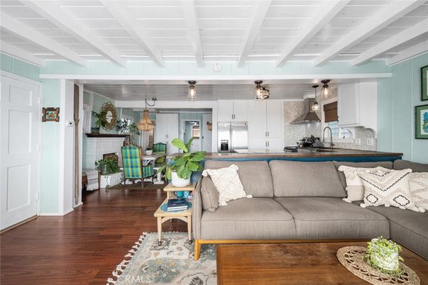 Dining room, Interior, Kitchen, Living room, Pendant Lights, Stainless Steel Appliances, Wood Texture Flooring