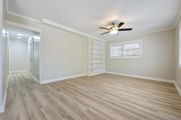 Empty room, Interior, Recessed Lighting, Wood Texture Flooring