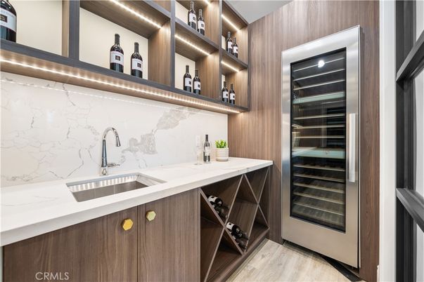 Interior, Marble Walls, Wine Storage, Wood Texture Flooring