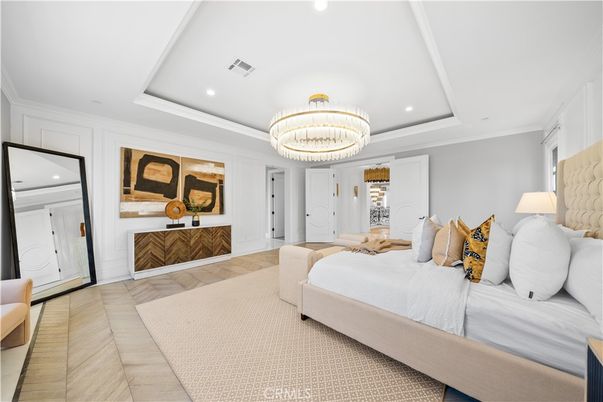 Bedroom, Chandelier, Interior, Recessed Lighting, Wood Texture Flooring