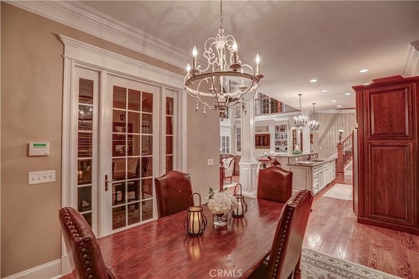 Chandelier, Dining room, Interior, Recessed Lighting, Wood Texture Flooring