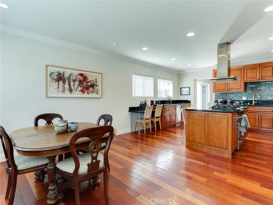 Dining room, Interior, Kitchen, Recessed Lighting, Wood Texture Flooring