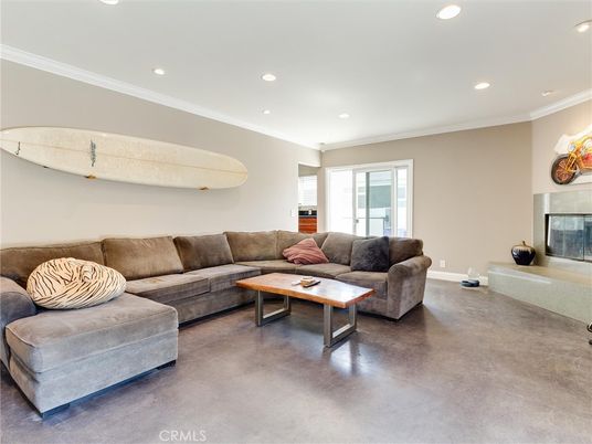 Fireplace, Interior, Living room, Recessed Lighting